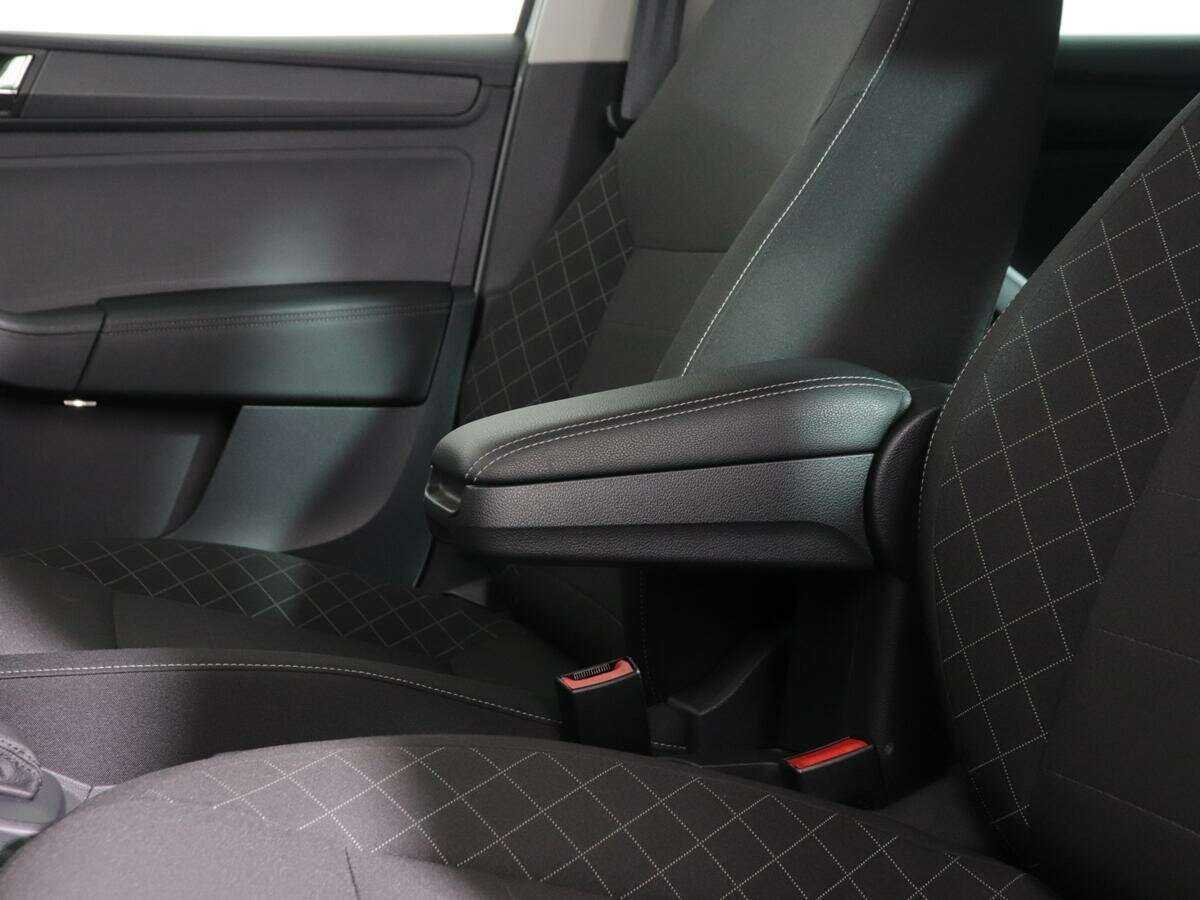 Б/У Шкода Рапид 2020 года. Фото: #13