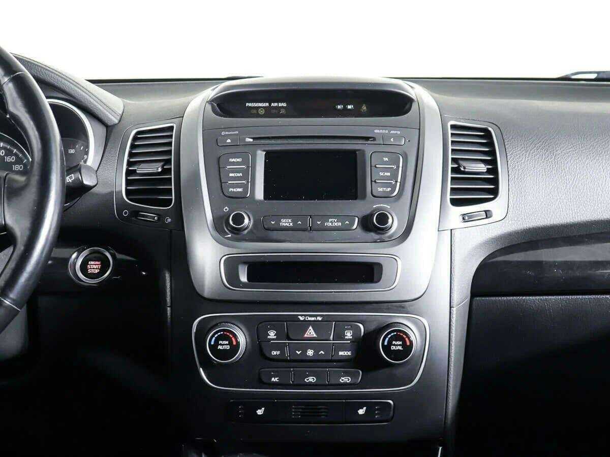 Б/У Киа Соренто 2016 года. Фото: #12