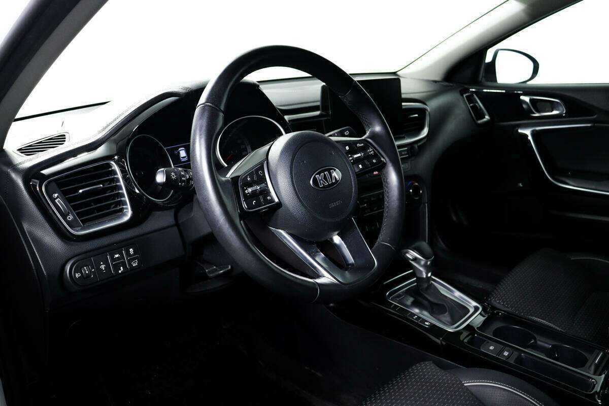 Б/У Киа Сид 2019 года. Фото: #12