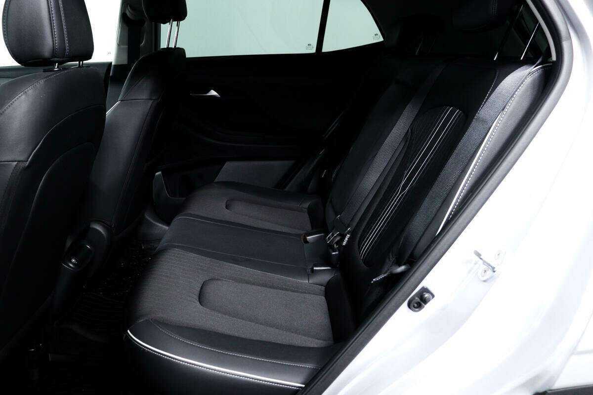 Б/У Хендай Крета 2021 года. Фото: #11