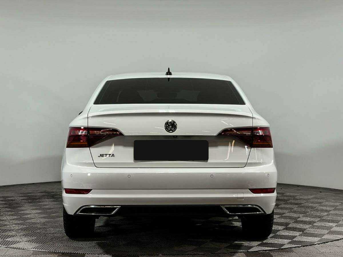 Б/У Фольксваген Джетта 2020 года. Фото: #4
