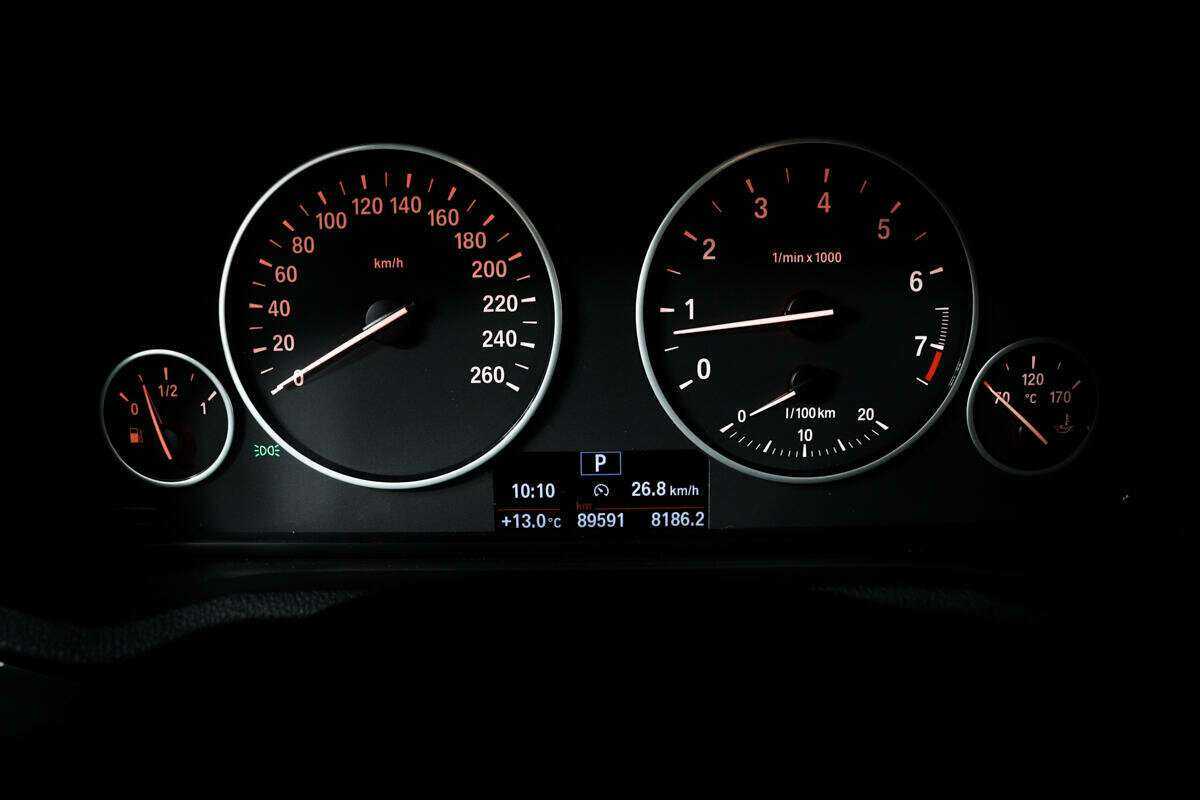 Б/У БМВ Икс3 2016 года. Фото: #9