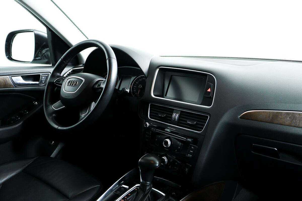 Б/У Ауди К5 2012 года. Фото: #8