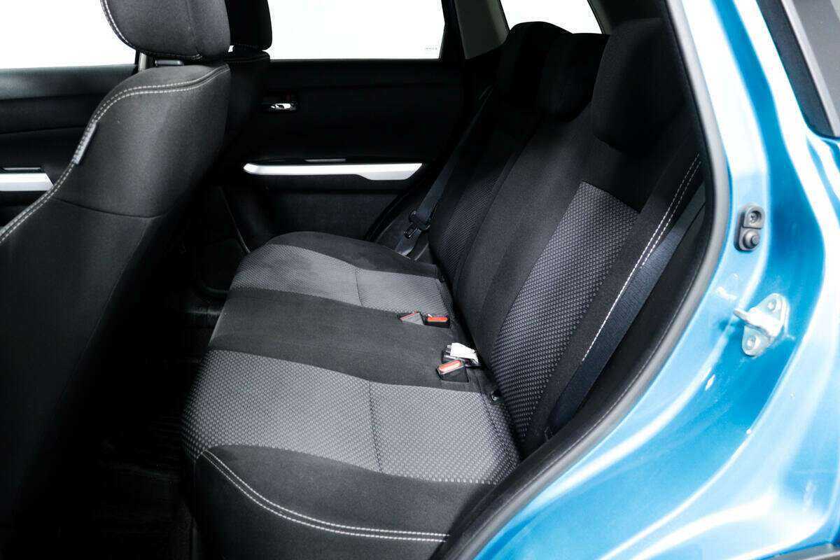 Б/У Сузуки Витара 2018 года. Фото: #11