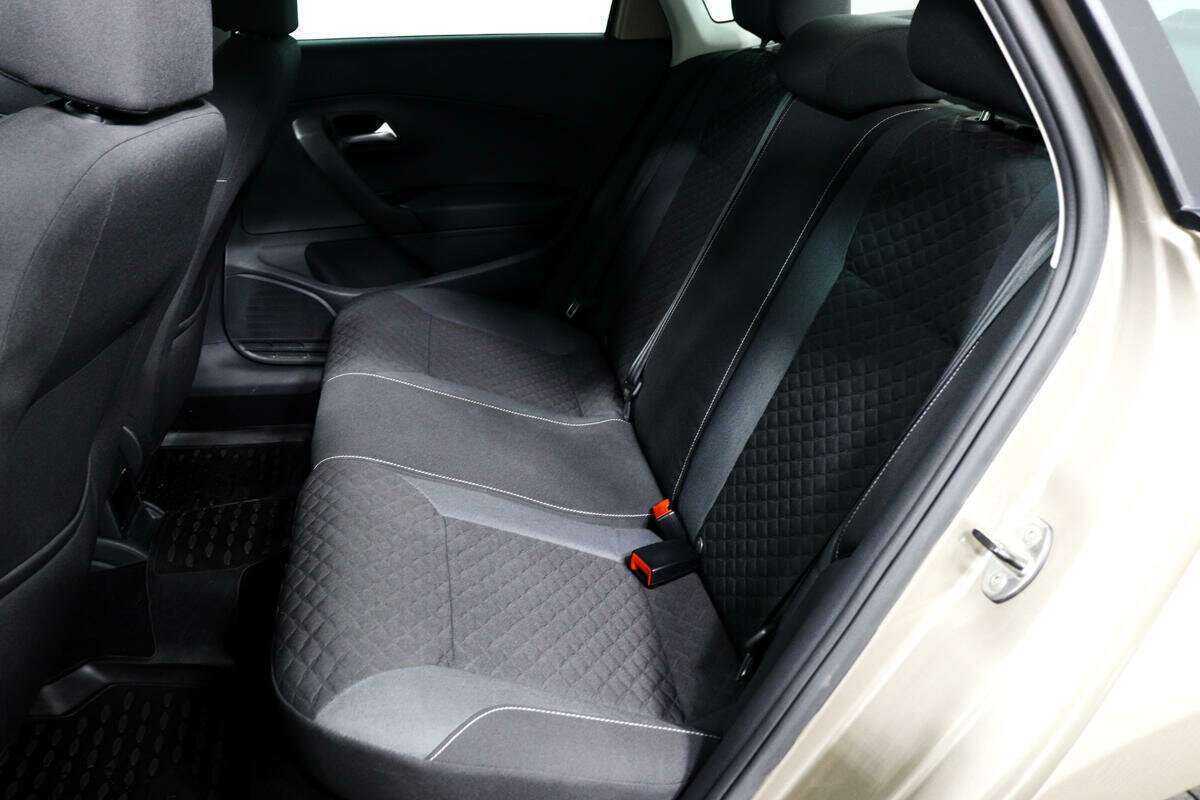 Б/У Фольксваген Поло 2019 года. Фото: #11