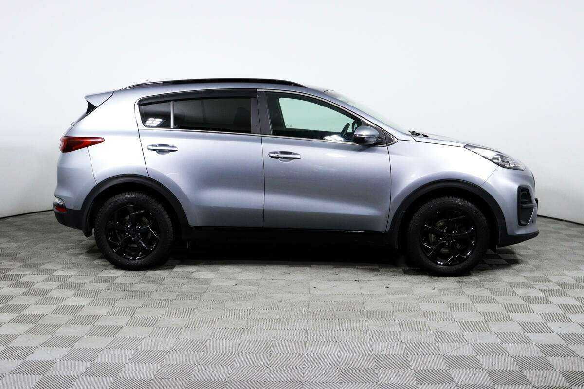 Б/У Киа Спортейдж 2021 года. Фото: #3