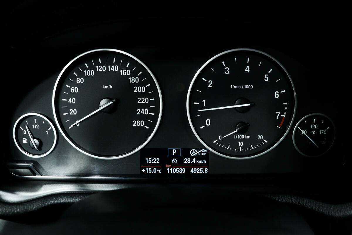 Б/У БМВ Икс3 2014 года. Фото: #9