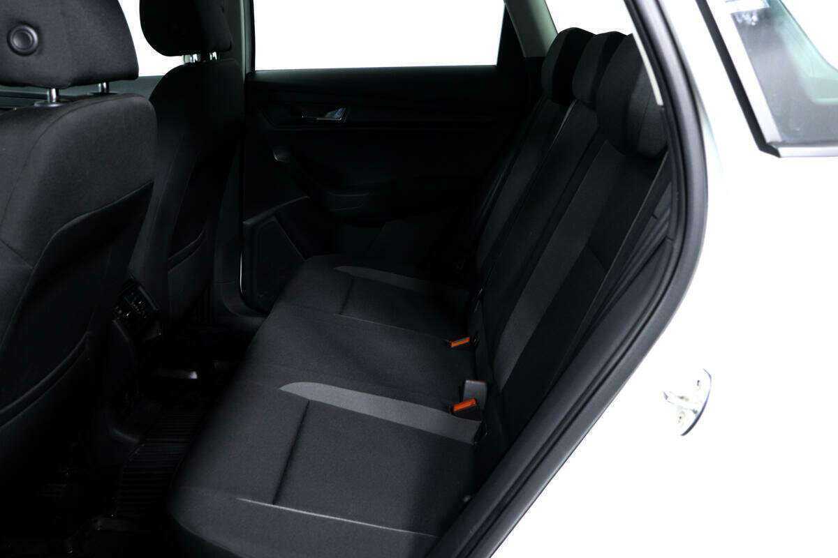 Б/У Шкода Карок 2020 года. Фото: #11