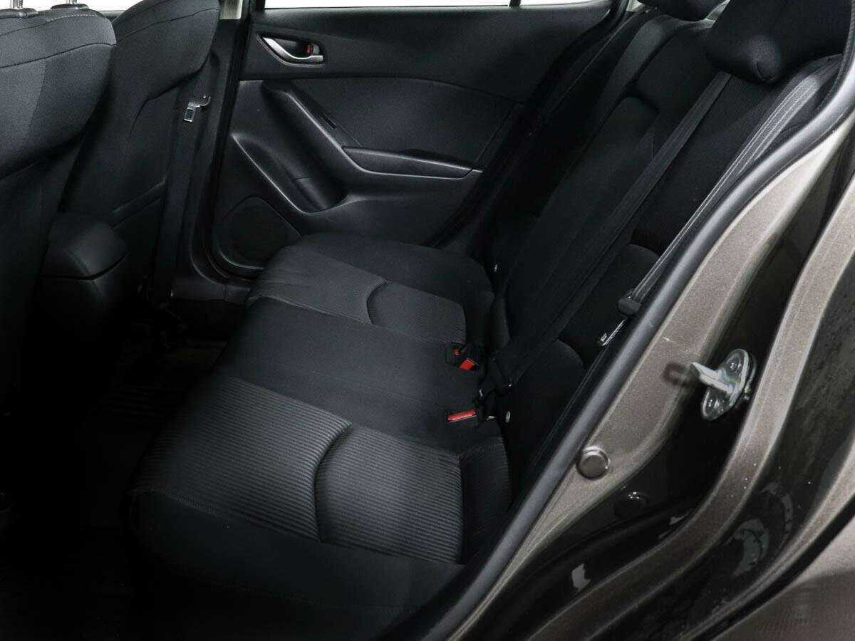 Б/У Мазда 3 2014 года. Фото: #7