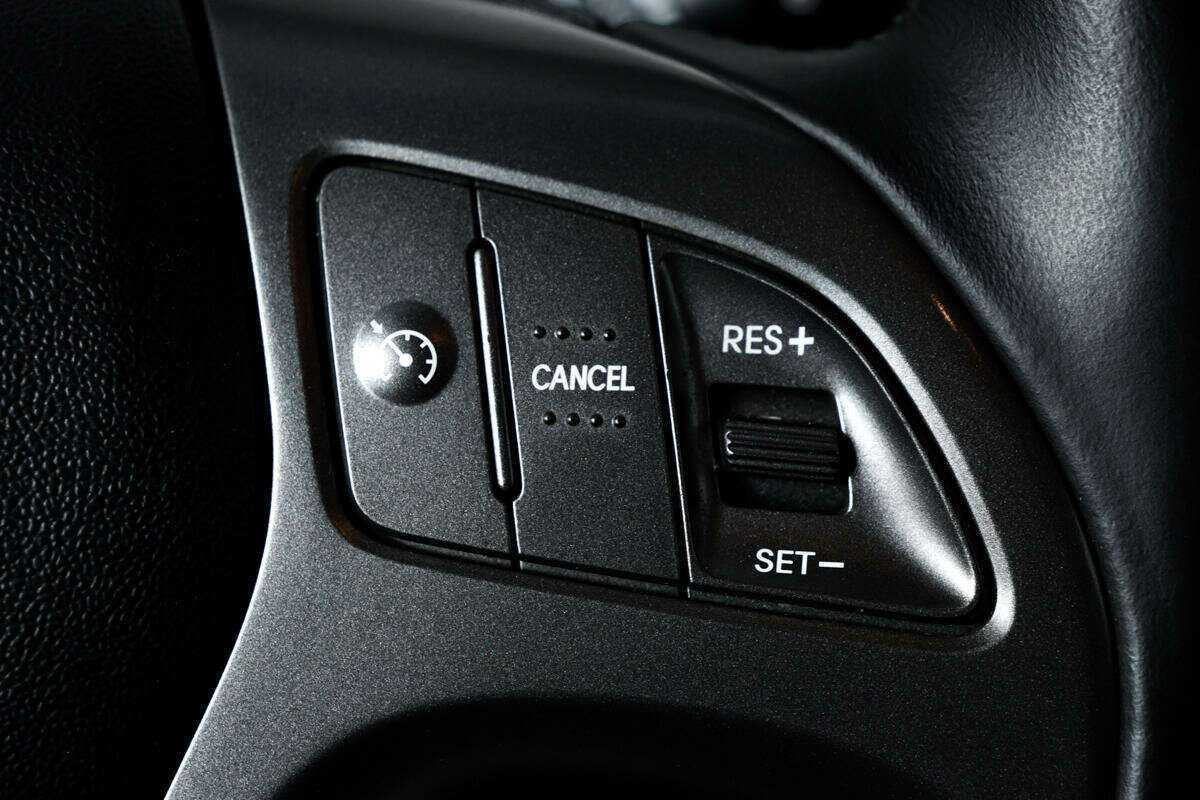 Б/У Хендай ай-икс35 2013 года. Фото: #14