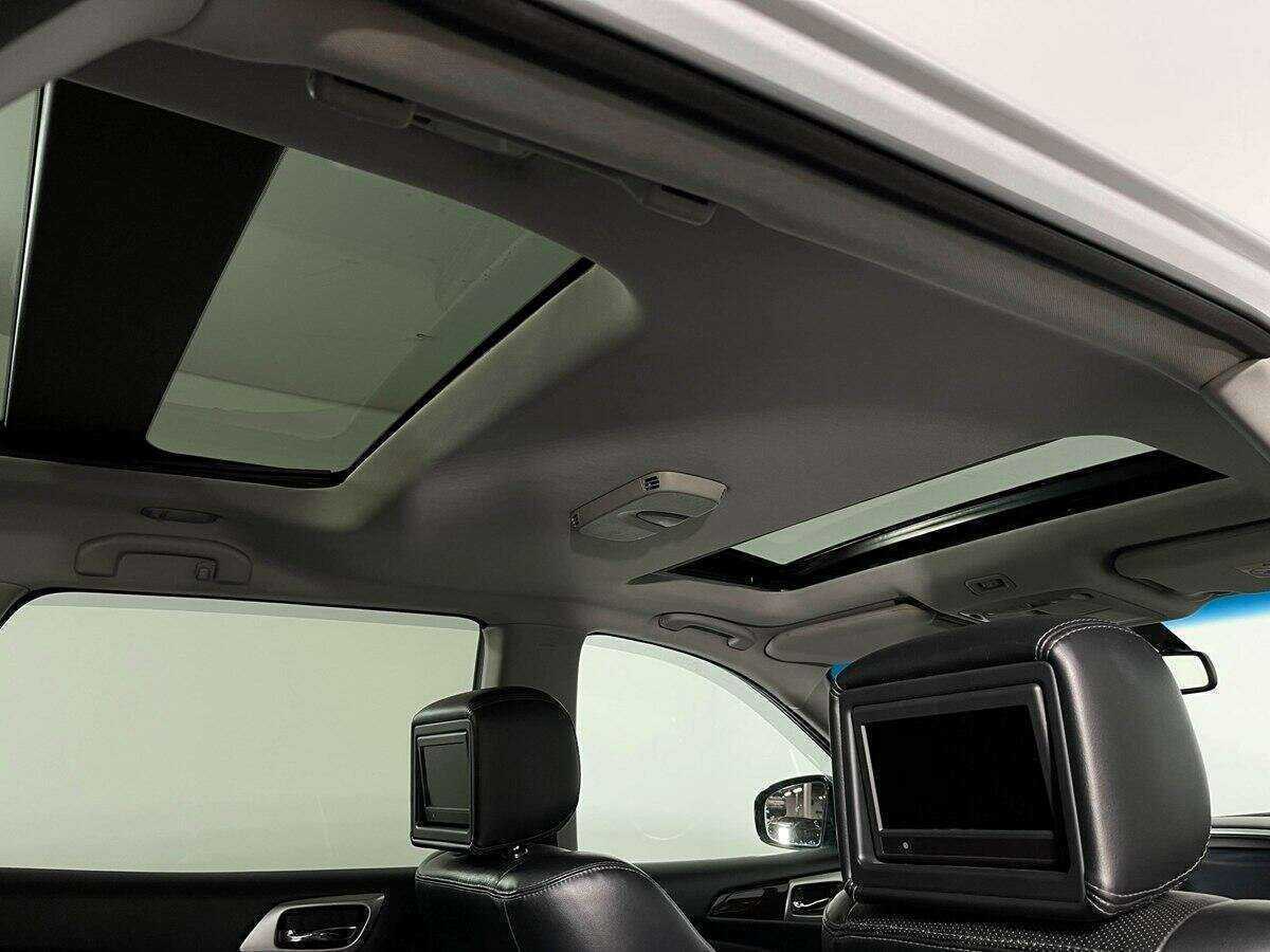 Б/У Ниссан Патфайндер 2015 года. Фото: #12