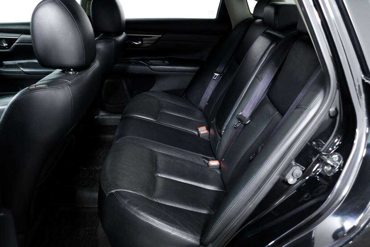 Б/У Ниссан Теана 2015 года. Фото: #11