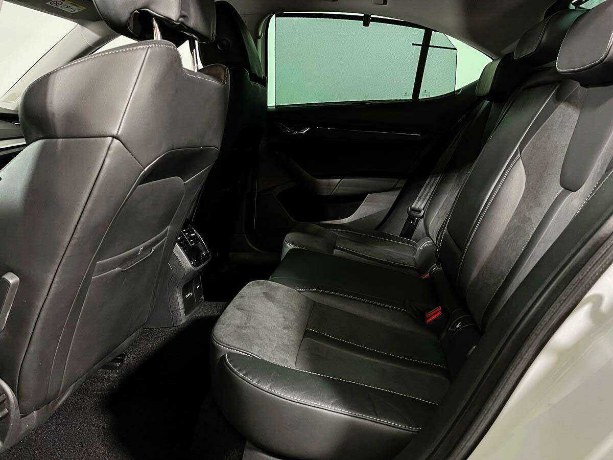 Б/У Шкода Октавия 2020 года. Фото: #9