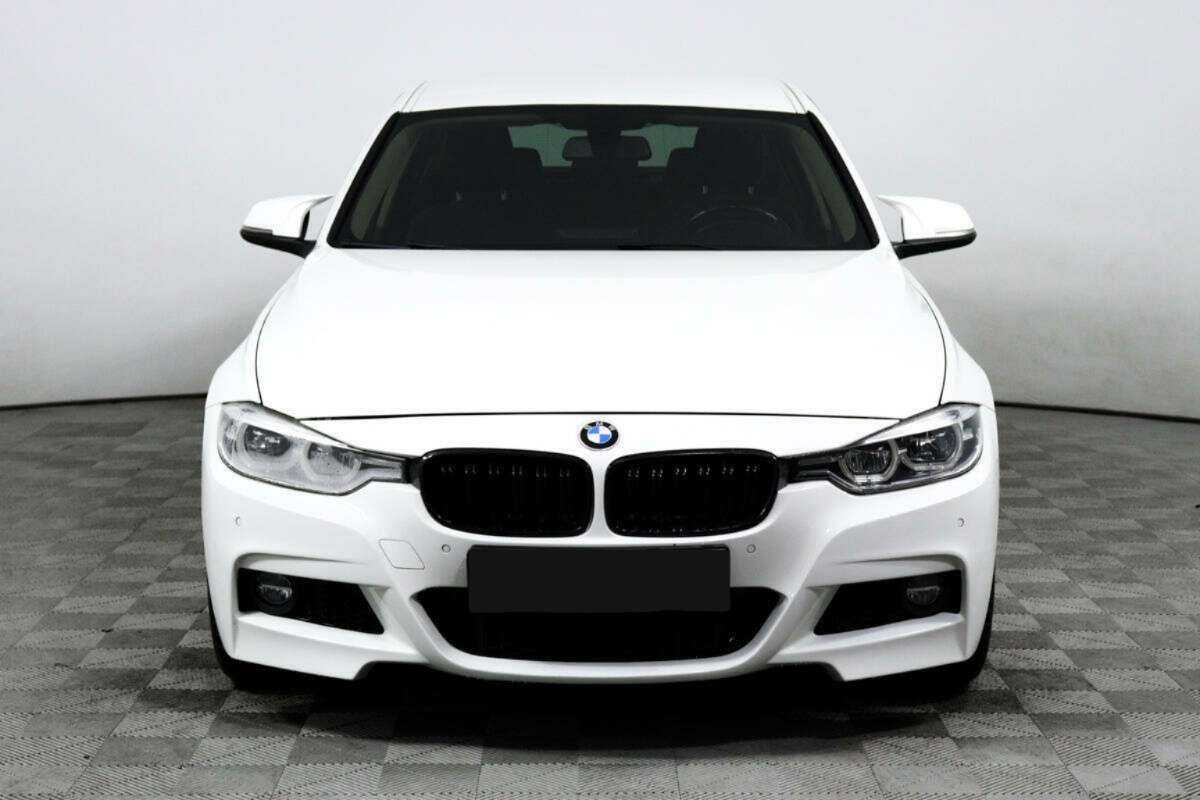 Б/У БМВ 3 серии 2016 года. Фото: #1