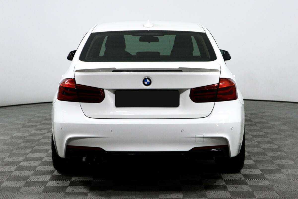 Б/У БМВ 3 серии 2016 года. Фото: #5