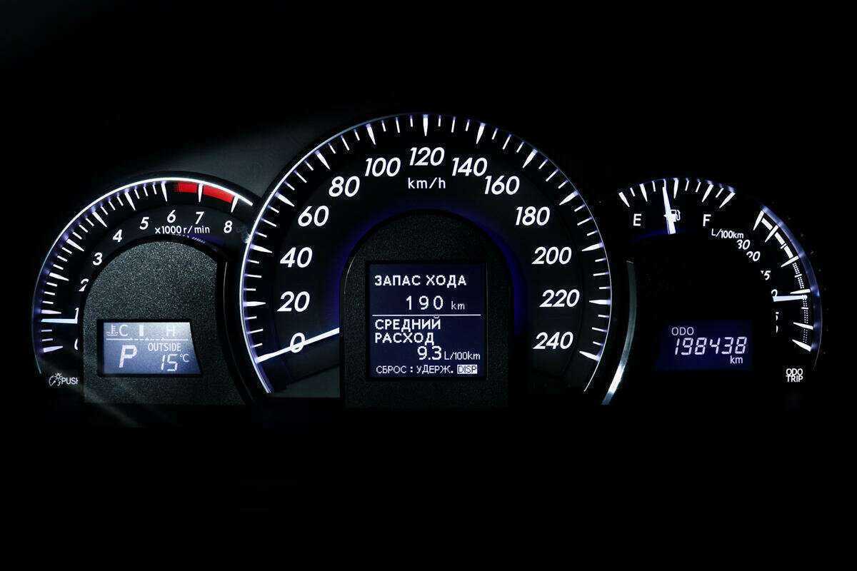 Б/У Тойота Камри 2012 года. Фото: #9