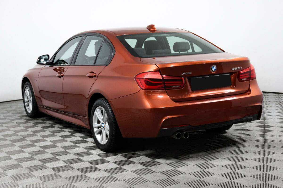 Б/У БМВ 3 серии 2018 года. Фото: #6