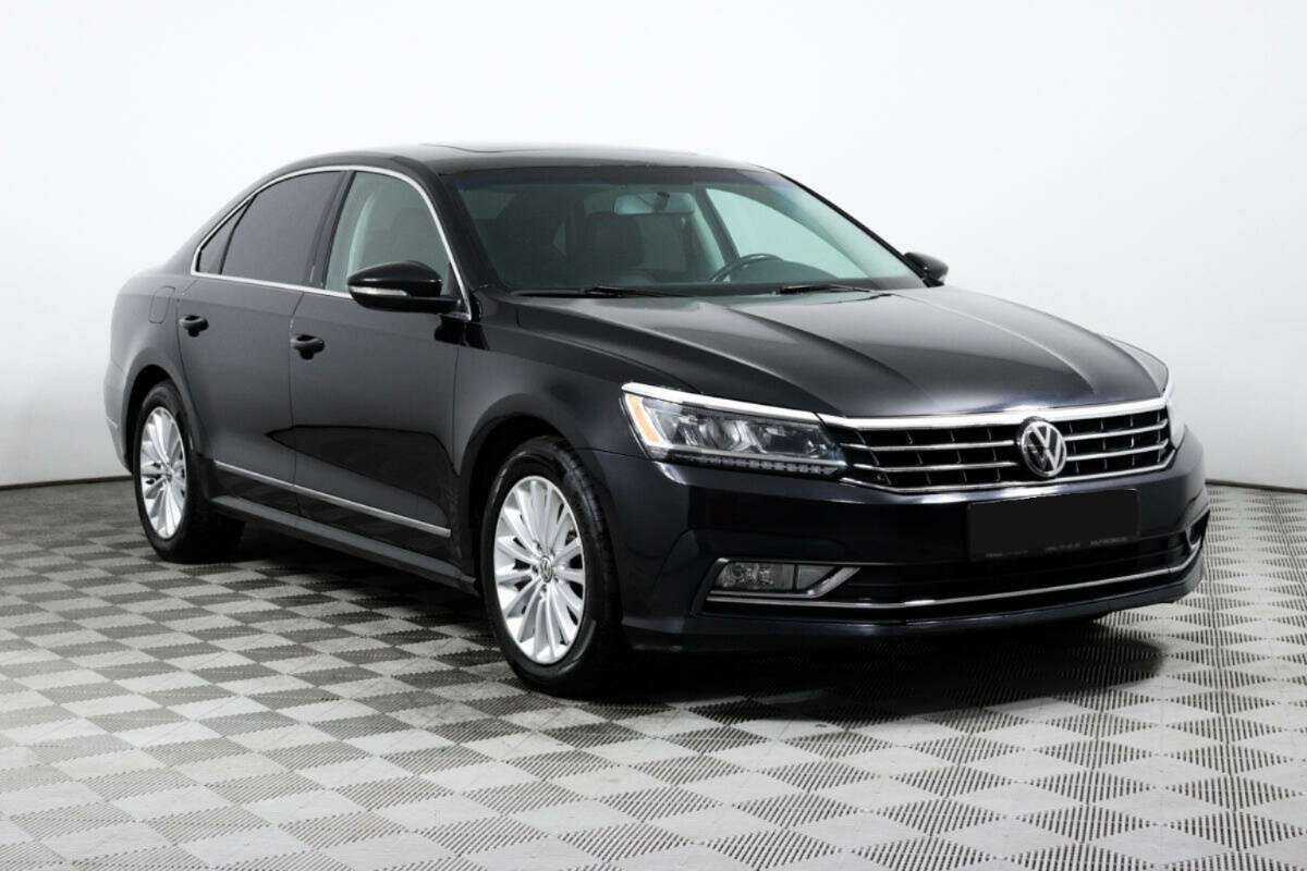 Б/У Фольксваген Пассат 2017 года. Фото: #2