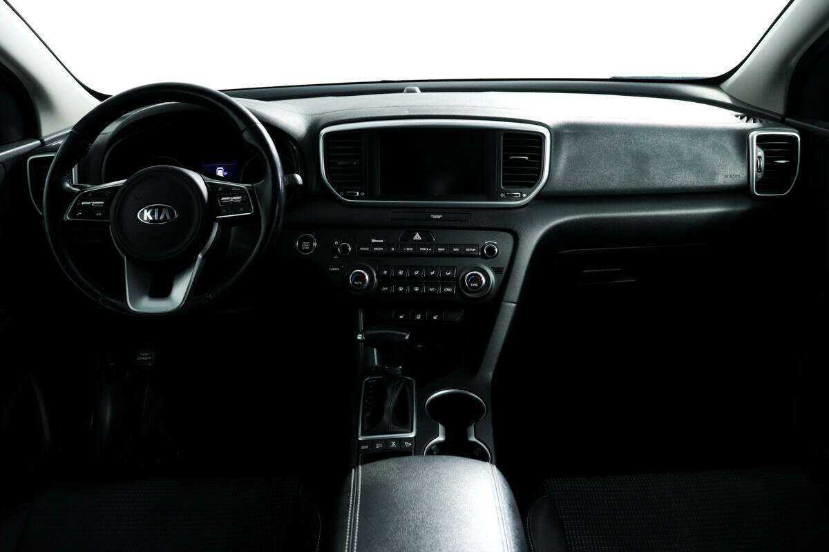 Б/У Киа Спортейдж 2020 года. Фото: #10