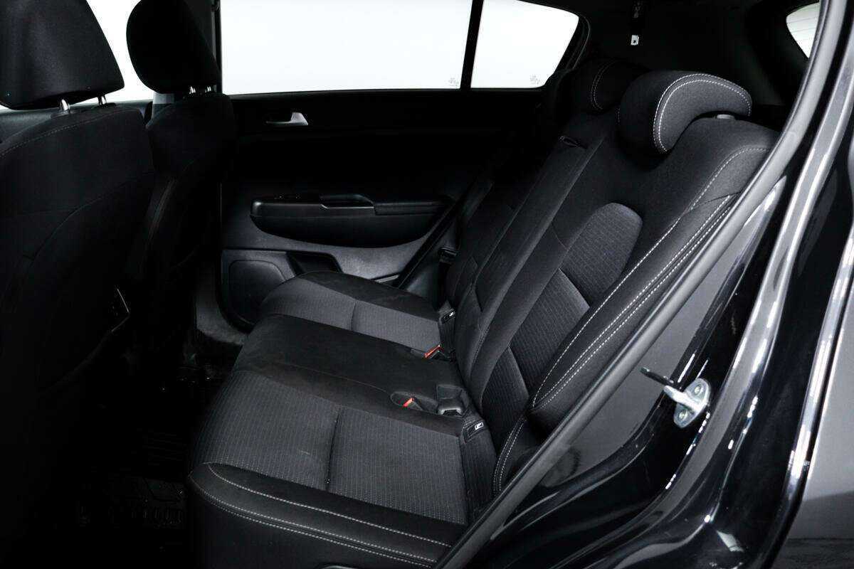 Б/У Киа Спортейдж 2020 года. Фото: #11