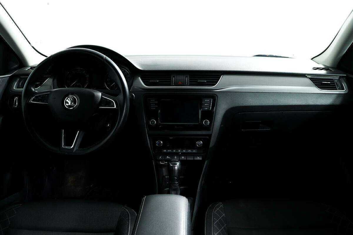 Б/У Шкода Рапид 2019 года. Фото: #10