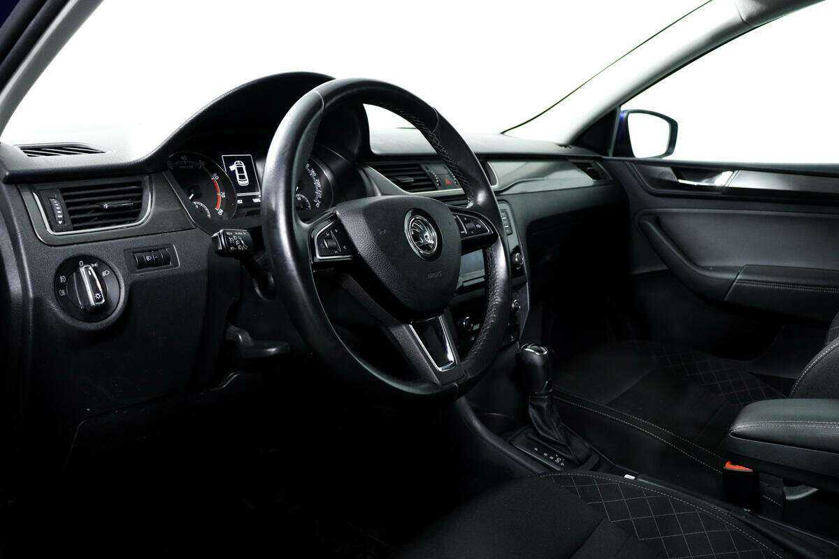 Б/У Шкода Рапид 2019 года. Фото: #12