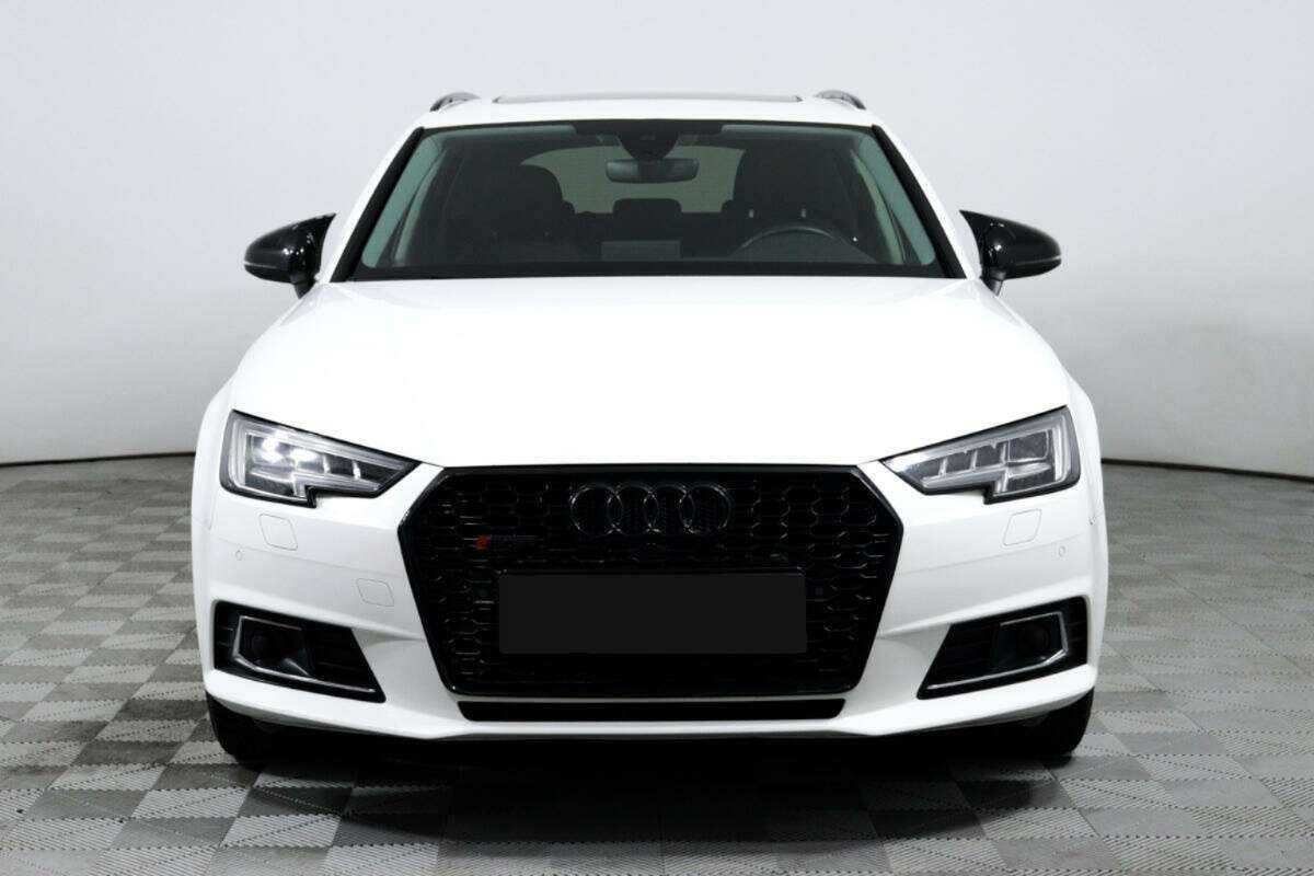 Б/У Ауди А4 2017 года. Фото: #1