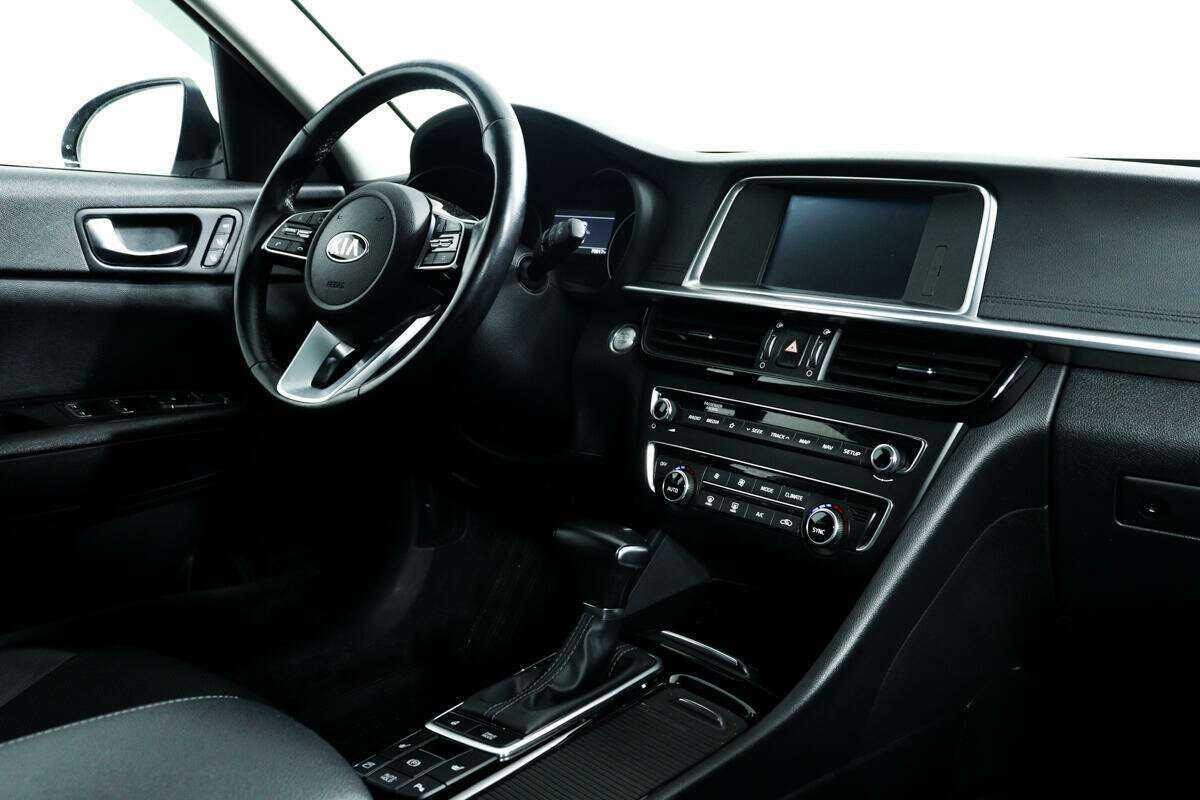 Б/У Киа Оптима 2019 года. Фото: #8