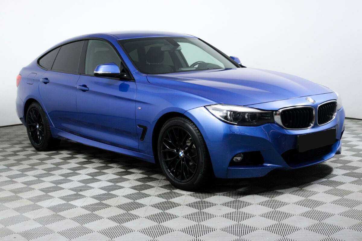 Б/У БМВ 3 серии 2017 года. Фото: #2