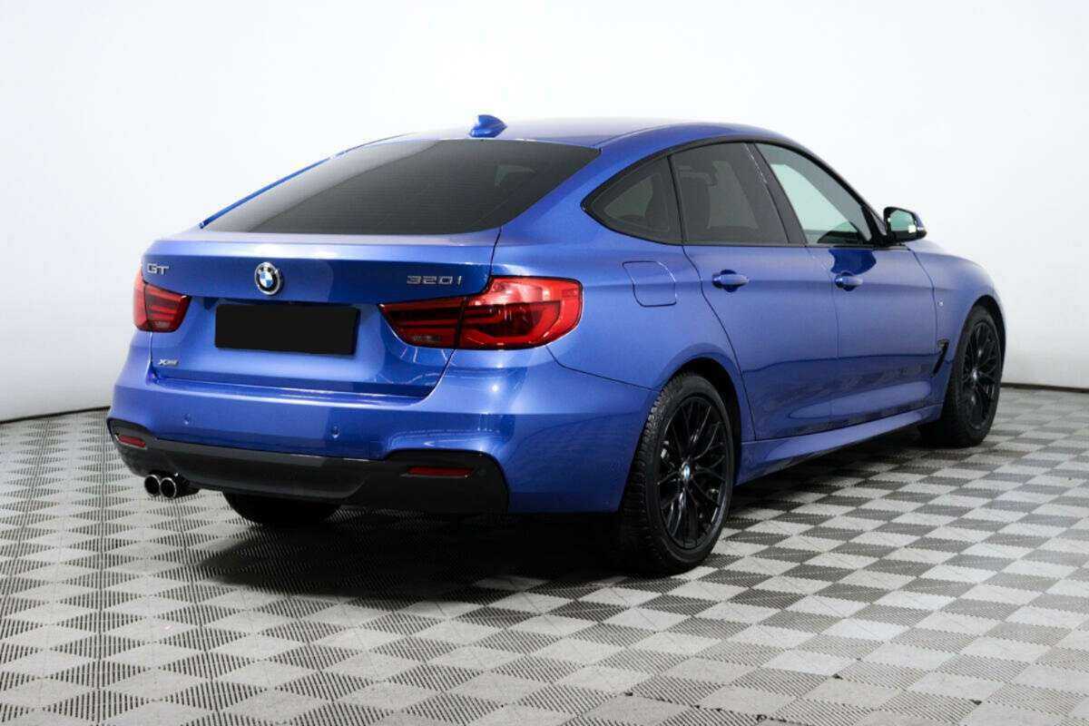 Б/У БМВ 3 серии 2017 года. Фото: #4