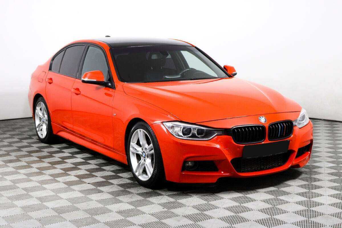 Б/У БМВ 3 серии 2013 года. Фото: #2