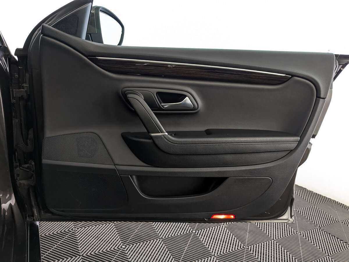 Б/У Фольксваген Пассат ЦЦ 2013 года. Фото: #22