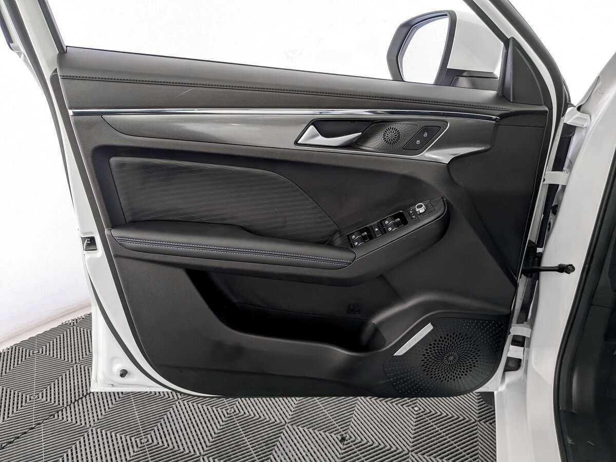 Б/У Хавал Джолион 2023 года. Фото: #18