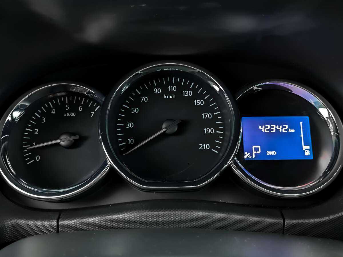 Б/У Рено Дастер 2016 года. Фото: #10