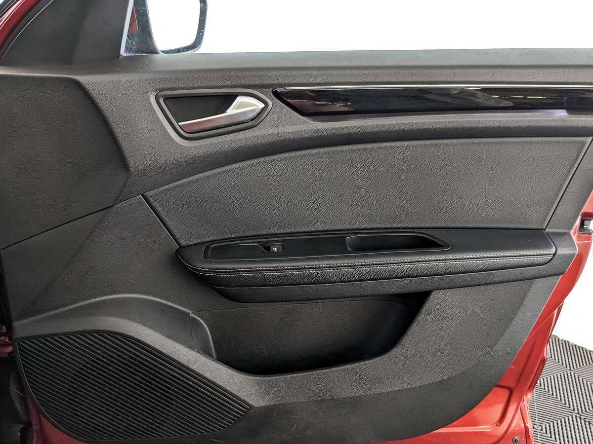 Б/У Рено Аркана 2019 года. Фото: #20