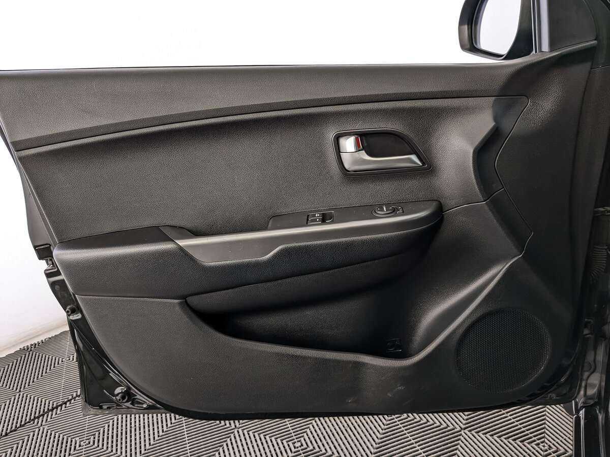 Б/У Киа Рио 2016 года. Фото: #14