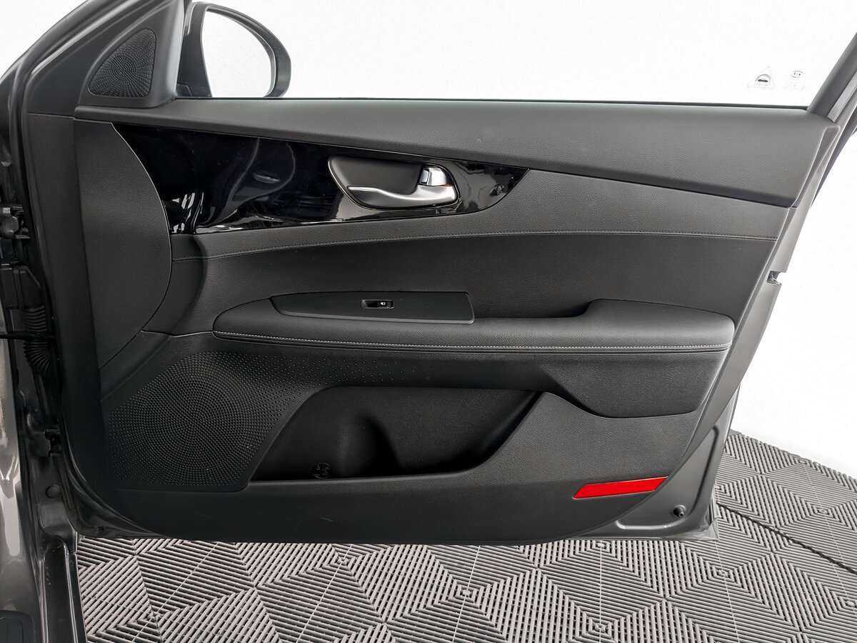 Б/У Киа Церато 2021 года. Фото: #19