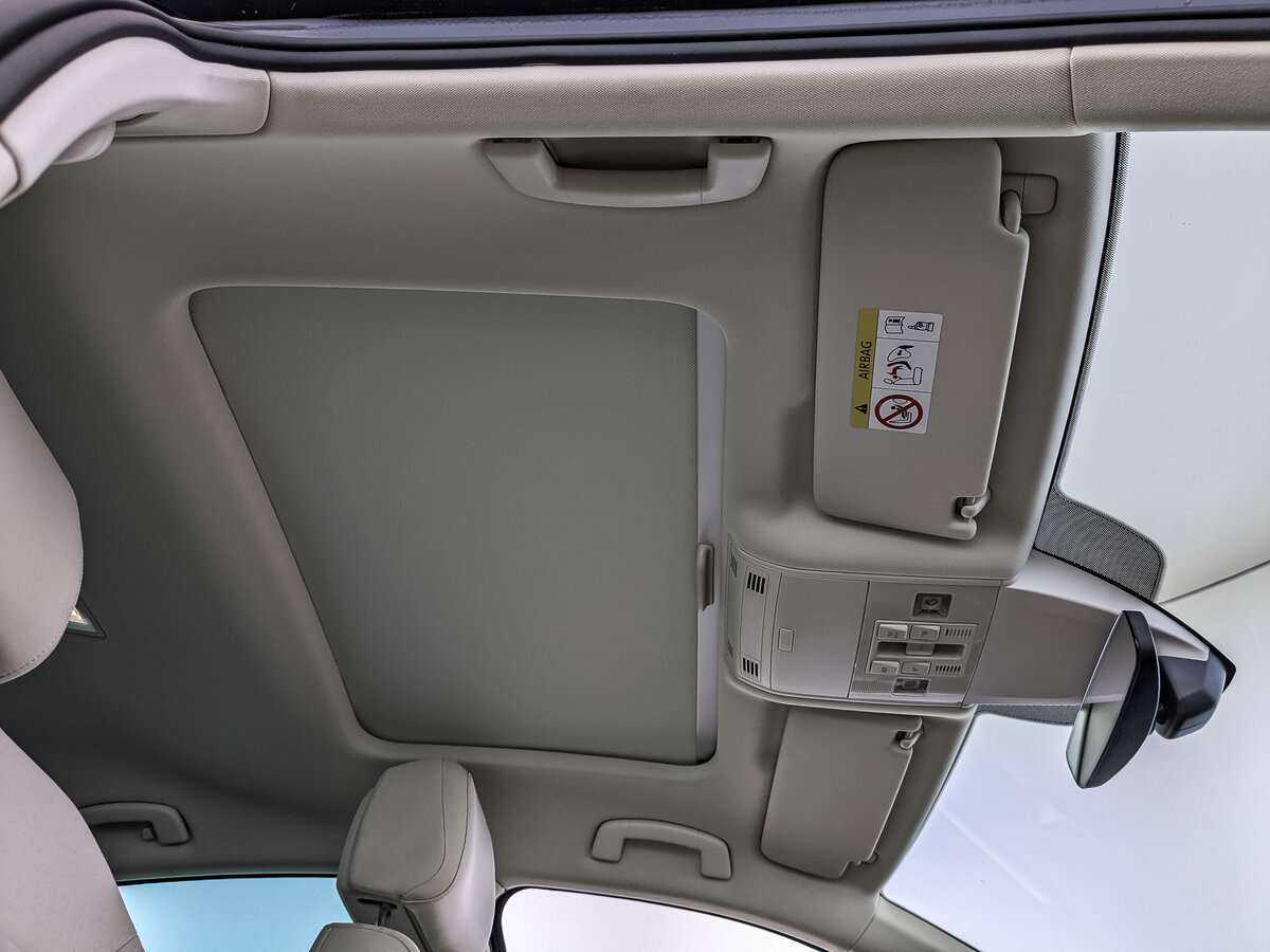 Б/У Фольксваген Пассат 2018 года. Фото: #18