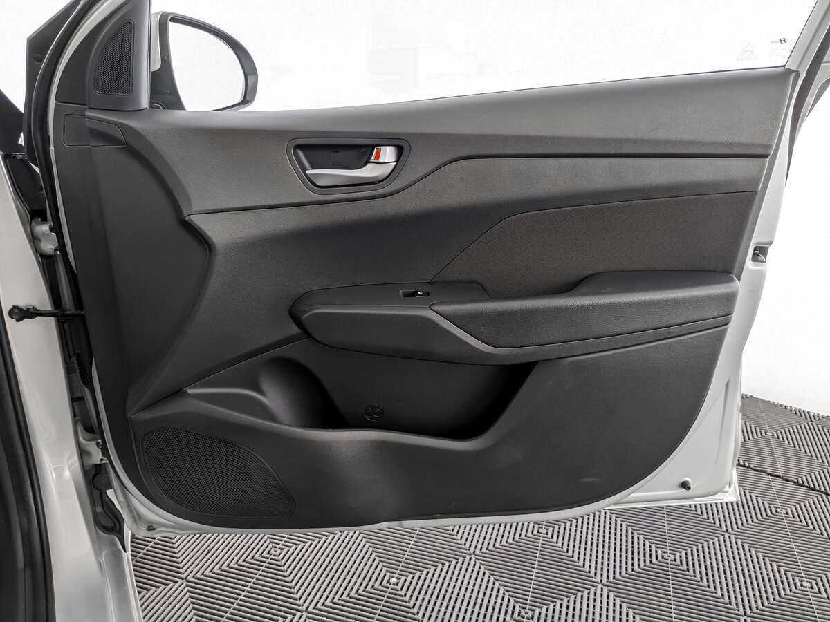 Б/У Хендай Солярис 2019 года. Фото: #18