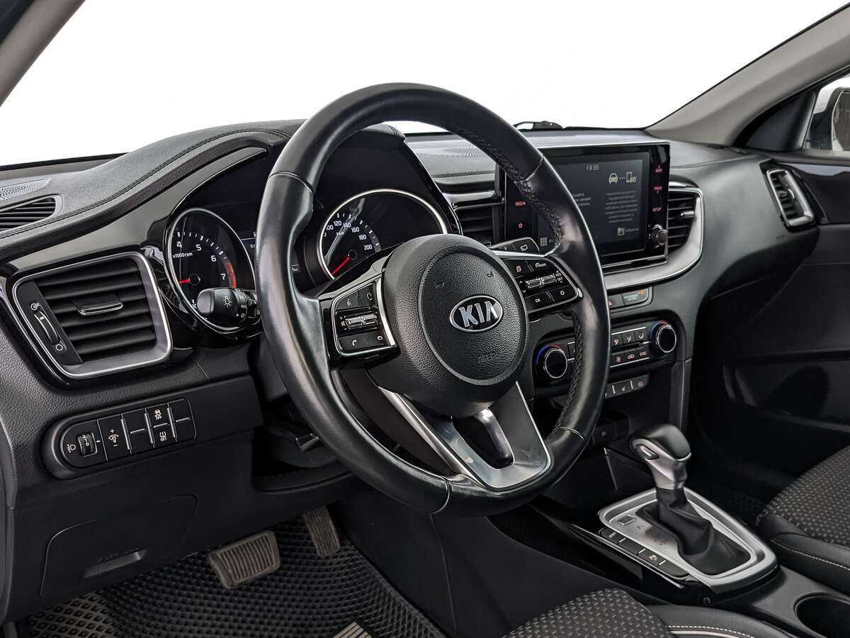 Б/У Киа Сид 2021 года. Фото: #10