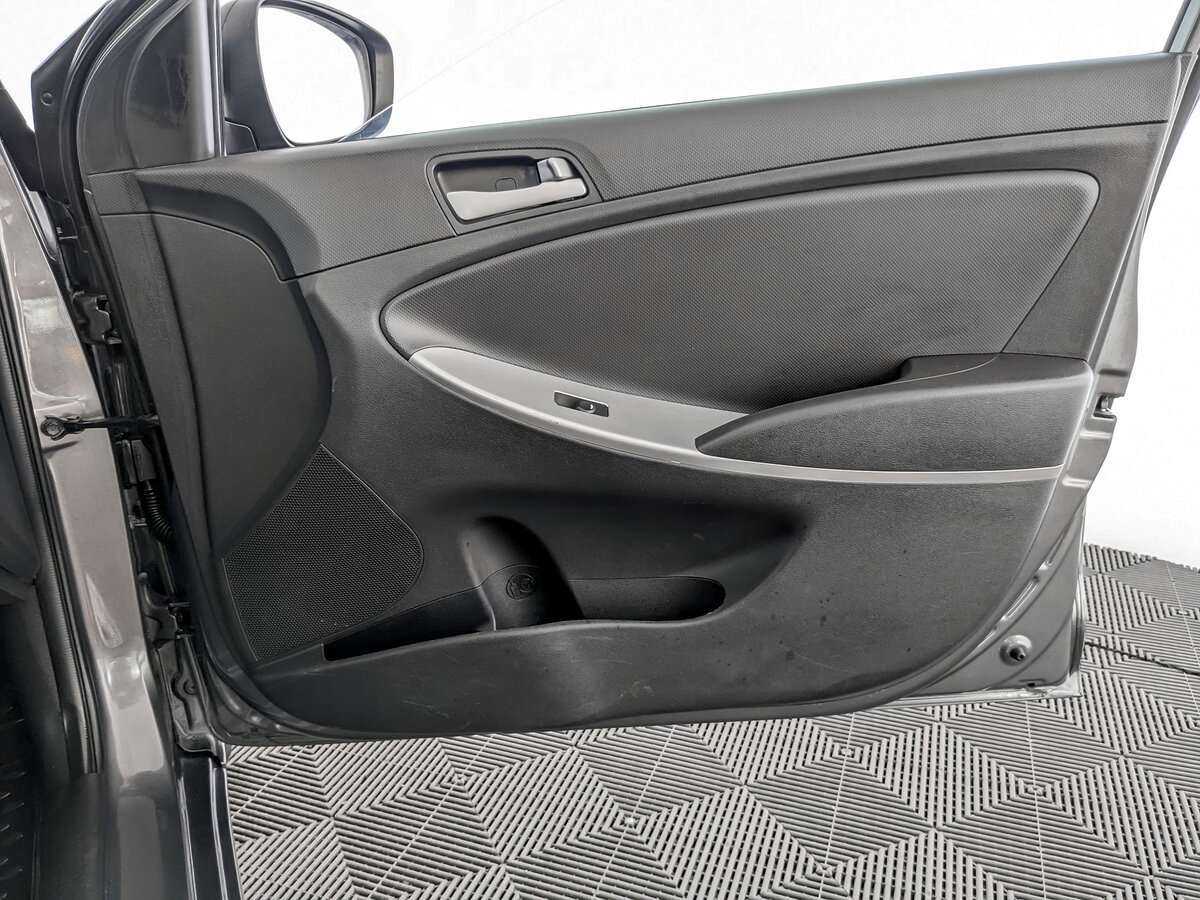 Б/У Хендай Солярис 2014 года. Фото: #19