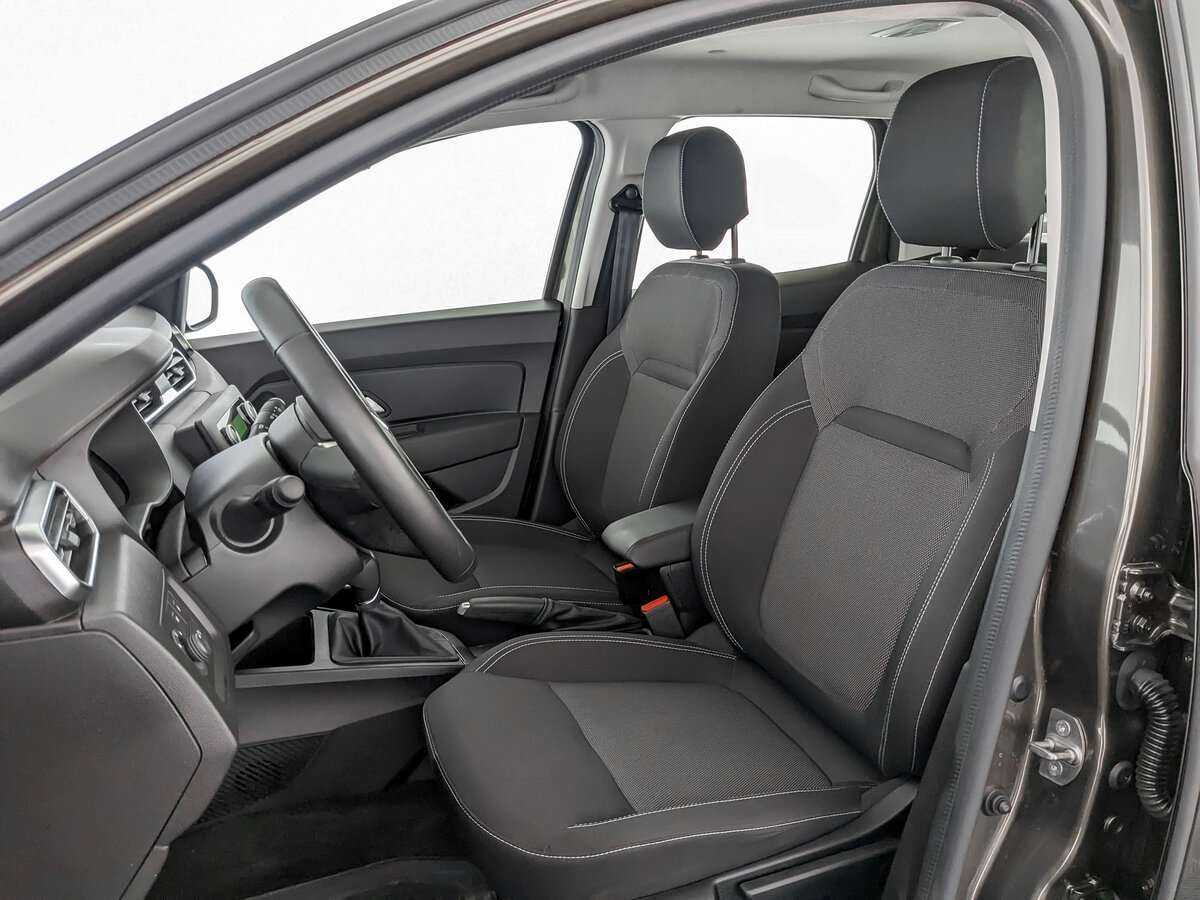 Б/У Рено Дастер 2021 года. Фото: #15