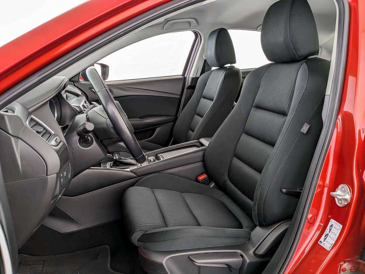 Б/У Мазда 6 2018 года. Фото: #19