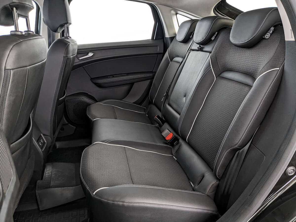 Б/У Рено Аркана 2021 года. Фото: #13