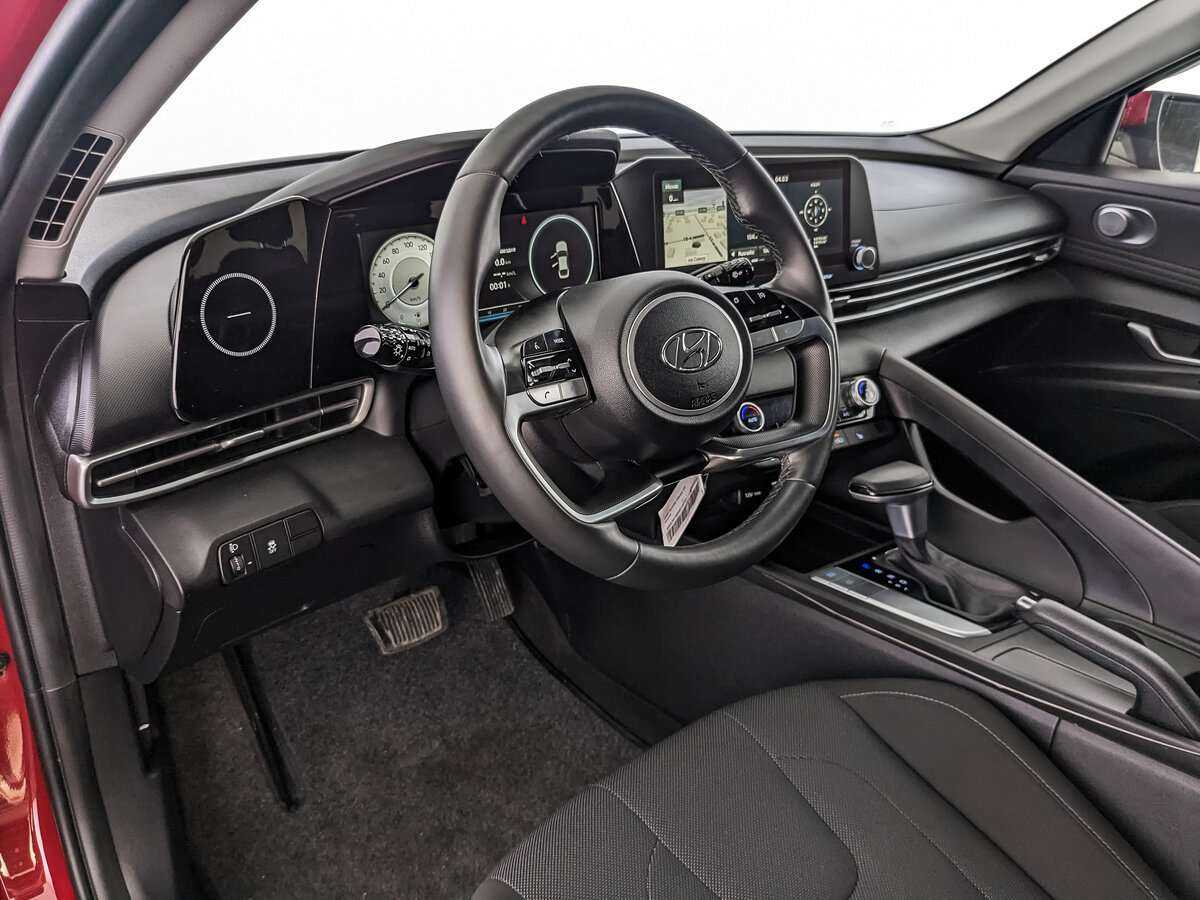 Б/У Хендай Елантра 2021 года. Фото: #11