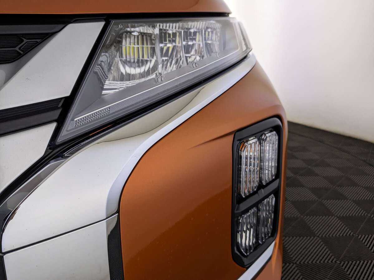 Б/У Митсубиши АС-Икс 2021 года. Фото: #8