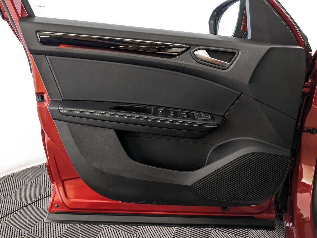 Б/У Рено Аркана 2019 года. Фото: #13