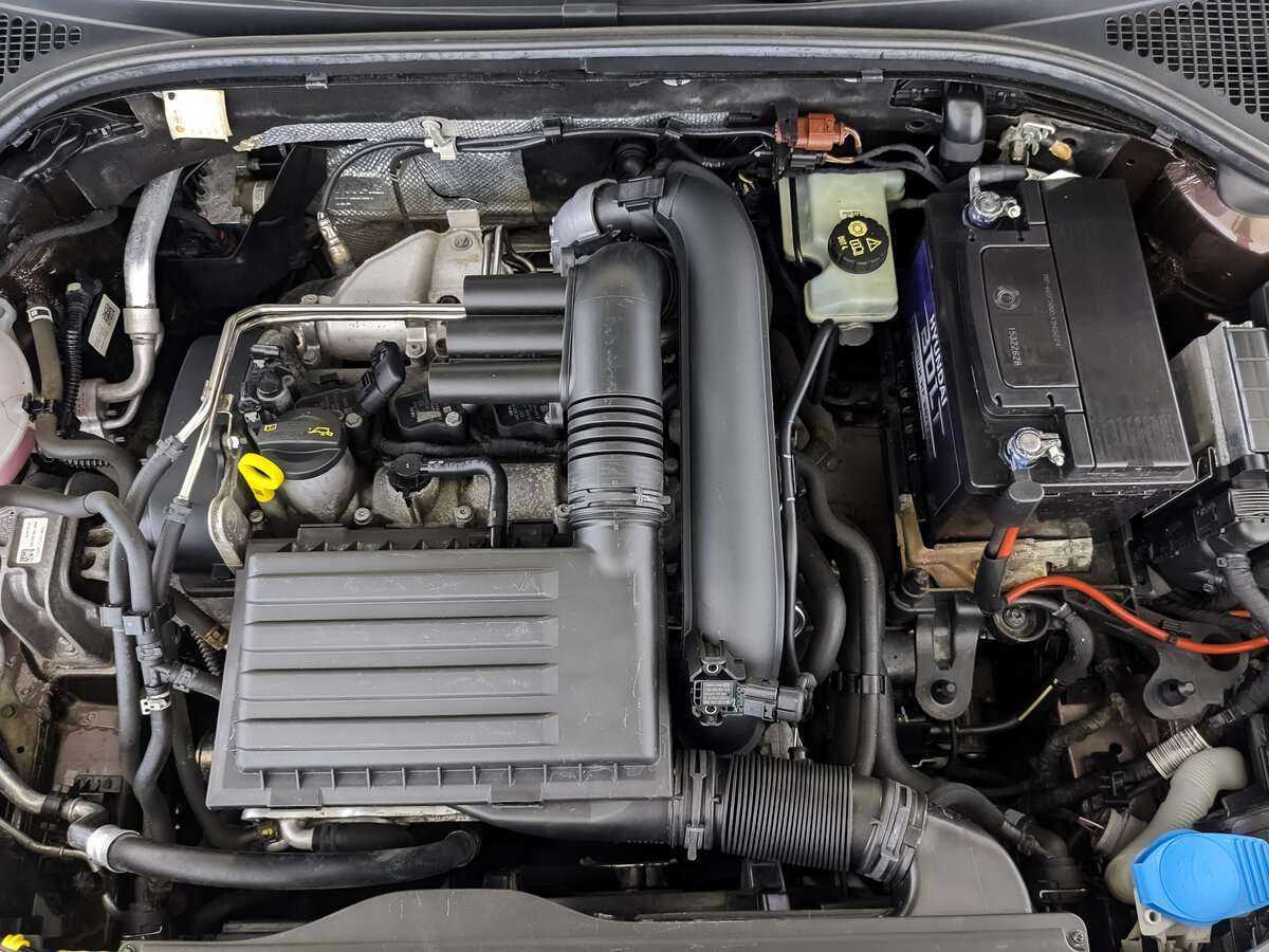 Б/У Шкода Октавия 2016 года. Фото: #8