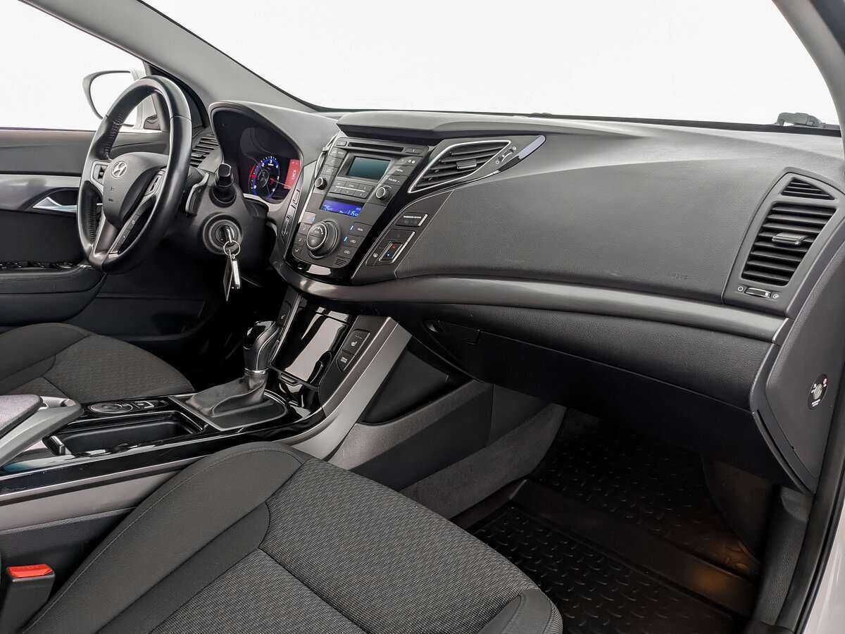 Б/У Хендай ай40 2016 года. Фото: #8