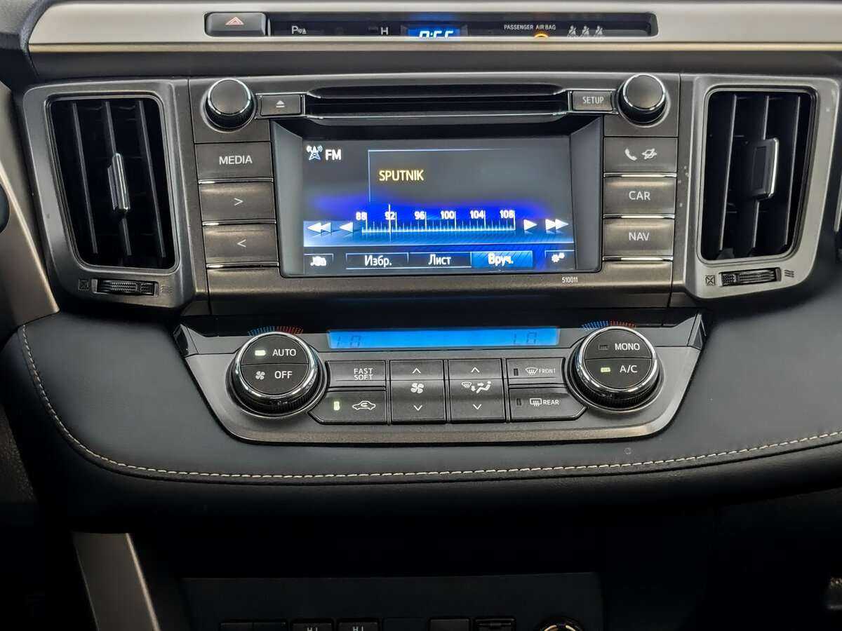 Б/У Тойота Рав4 2014 года. Фото: #11